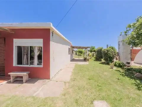 2 Dormitorios, Amplia Superficie 750m²