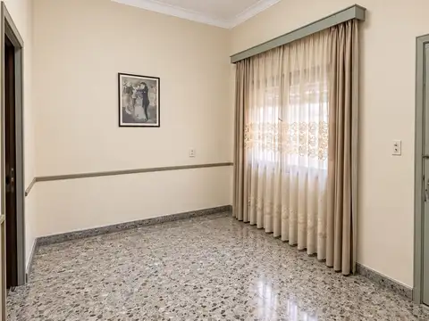 CASA 6 AMB CON PARQUE MARTIN CORONADO APTO CREDITO