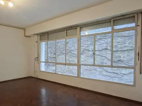 Departamento en Venta 49 años