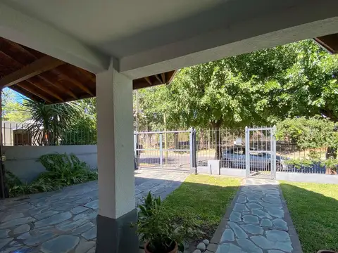 Casa en Venta en Burzaco, USD 180.000
