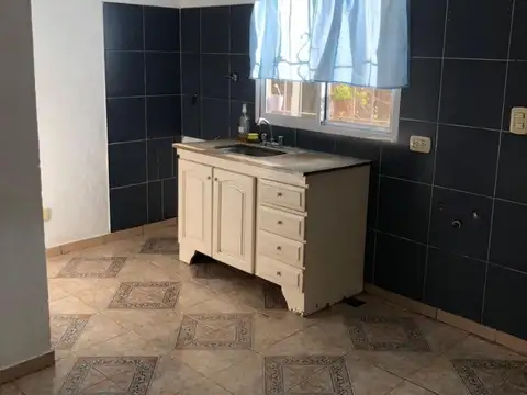 Depto Tipo Casa en Alquiler de 2 dormitorios
