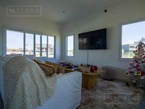 Casa en Alquiler Temporal de 4 dormitorios