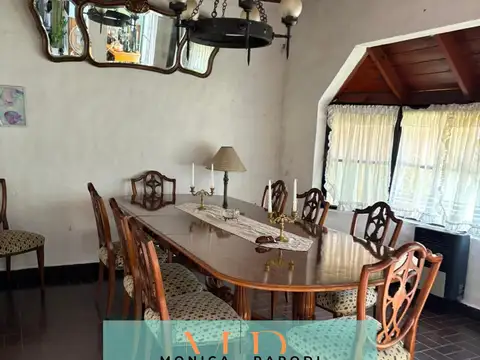 Venta de Quinta con Pileta y Sauna más departamento de 2 ambientes, en Moreno