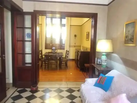 Casa en Venta en Villa del Parque, USD 235.000