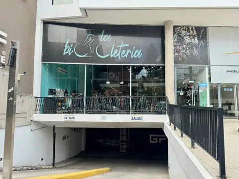 José Hernández 100