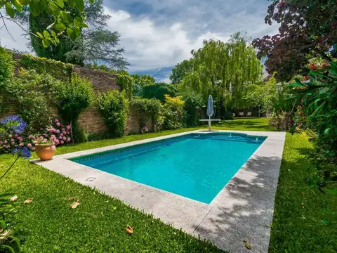 Casa Venta Florida 7 amb jardin pileta quincho