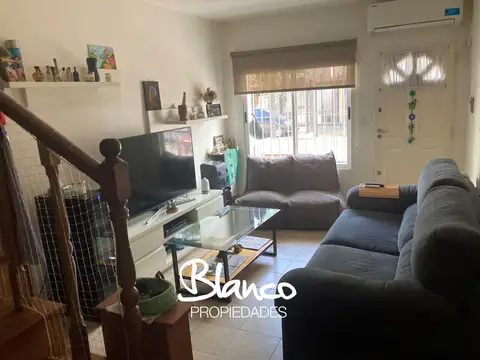 Cerrito 3855 - Villa Adelina -