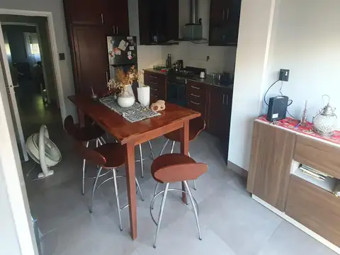Casa en Alquiler en Remedios De Escalada, $ 1.100.000