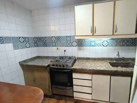Depto Tipo Casa en Venta 28 años