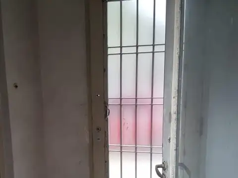 Depto Tipo Casa en Venta en Villa del Parque, USD 285.000