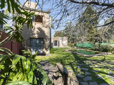 49 esquina 15 , Piso 0