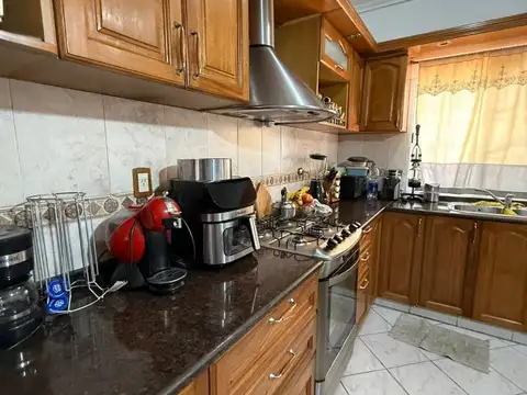 Depto Tipo Casa en Venta en Morón, USD 115.000