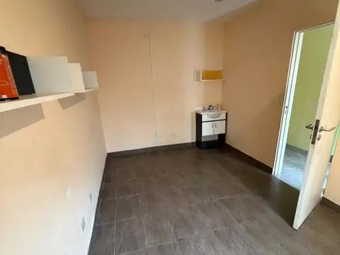 Oficina en Alquiler en Florida, $ 650.000