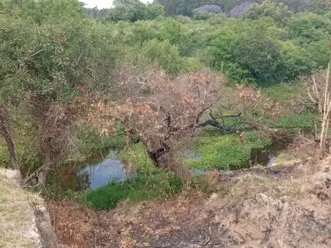 Terreno en Venta en Esquina, USD 15.500