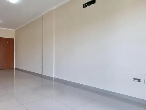 Departamento en Alquiler en Villa Ballester, $ 900.000