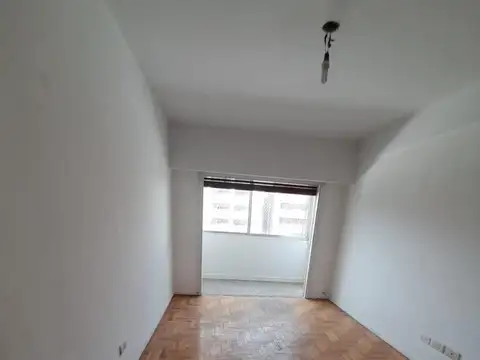 2 AMB EDIFICIO TORRE MUY BUENA UBICACION