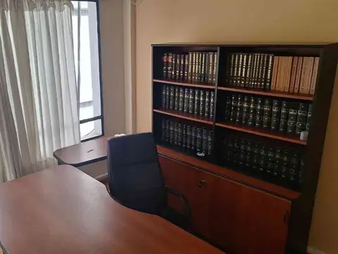 Oficina en Alquiler en Monserrat, $ 600.000