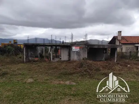 Casa 3 ambientes con 1 baño