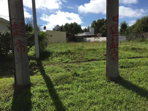 Terreno regular venta 381mts2 totales- San Miguel Del Monte