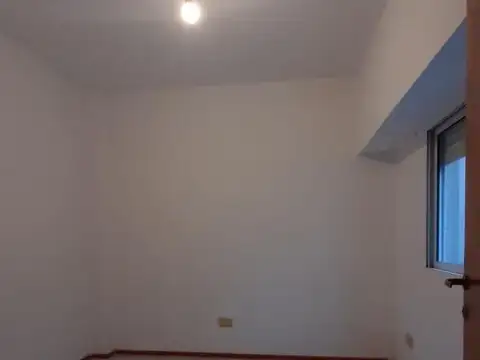 Departamento en Alquiler en Echesortu, $ 420.000