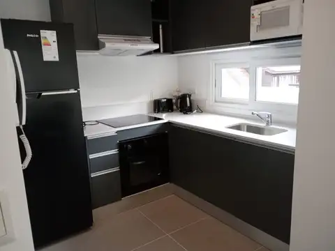 A ESTRENAR EN PLENO CENTRO CON COCHERA 