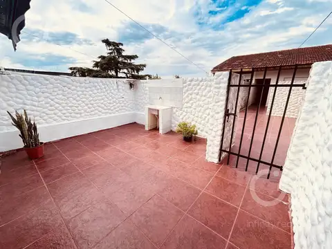Depto Tipo Casa en Venta 30 años