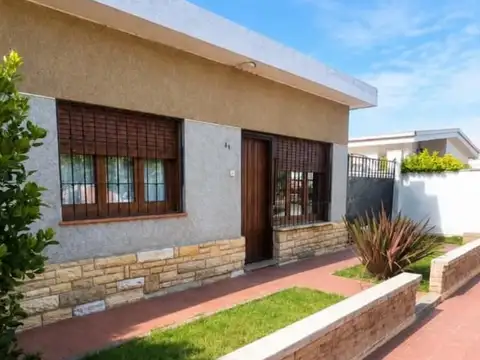 Alquiler comercial en Buchardo 86 – Ideal consultorio u oficina