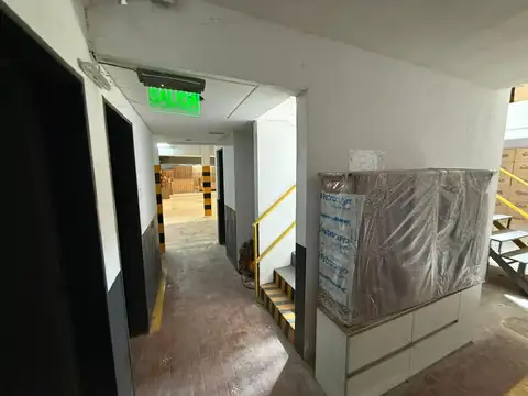 Galpón industrial en Quilmes - Excelente Oportunidad