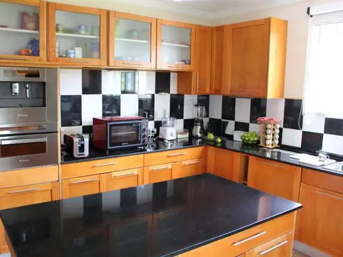Casa en Venta en Dique Luján, USD 900.000
