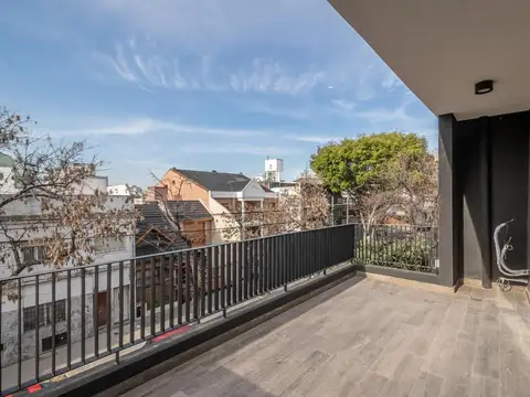 Depto Tipo Casa 3 ambientes con 2 baños