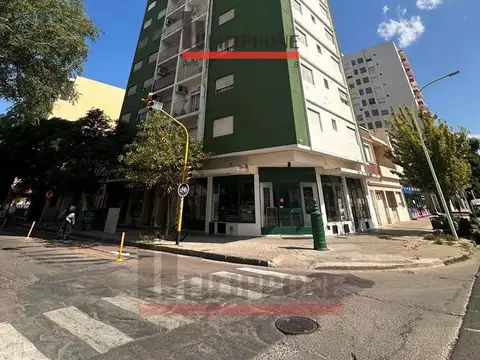 Semipiso 3 dormitorios. Darregueira 7. Centro