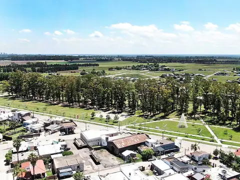 Terreno en Venta 30  mts Fondo