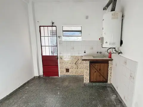 Casa en Alquiler en Villa Elvira, $ 620.000