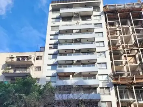 Departamento en Venta en Coghlan, USD 147.000