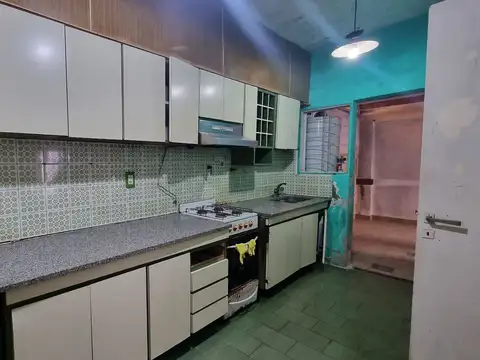 Casa en Venta en Berazategui, USD 79.000