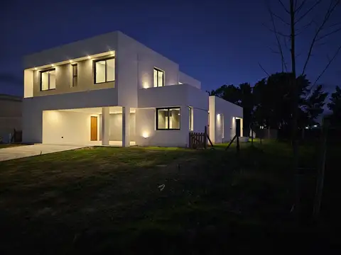 Casa en venta en Puerto Nizuc a estrenar (Proyecto 98)