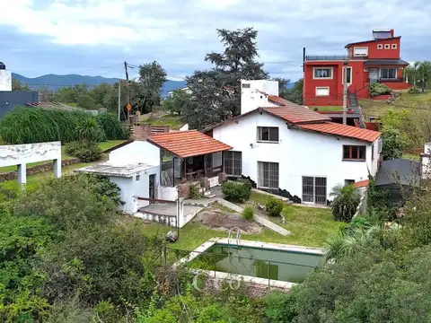 Casa en Venta con 1 cochera
