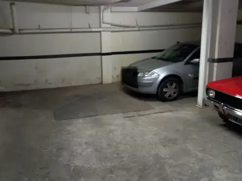 Cochera en Venta Fija