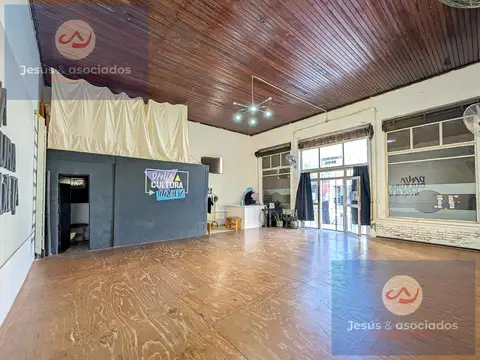 Local en Venta en Abasto, USD 170.000
