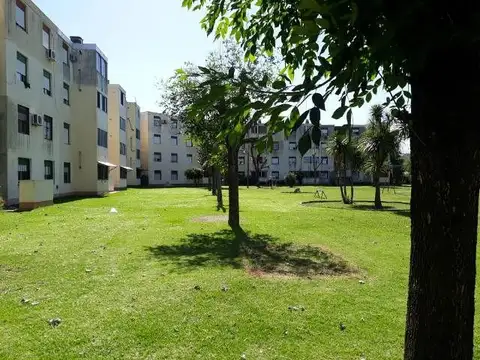 CASTILLO S/N MZA 3 EDIFICIO 4 4 100, Piso 2