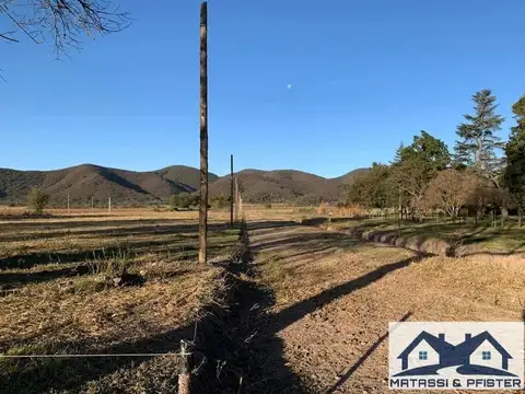 Terreno en Venta 28  mts Fondo