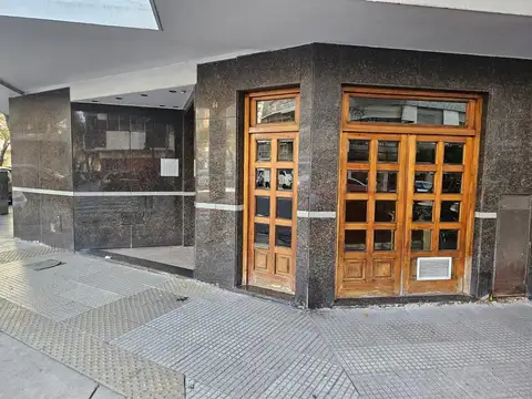 Venta departamento 5 Ambientes Planta baja