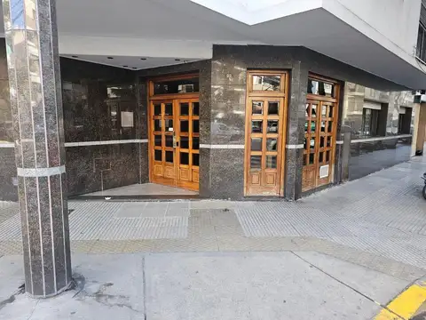 Malvinas Argentinas 99 , Piso PB