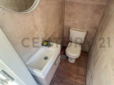 VENTA SEMIPISO 2 AMBIENTES AL FRENTE GUEMES