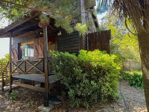 2 cabañas sobre lote propio de 450 mts2 en San Eduardo Del Mar, El Marquesado, entre Mar del Plata y