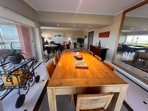 Departamento en Alquiler Temporal de 4 dormitorios