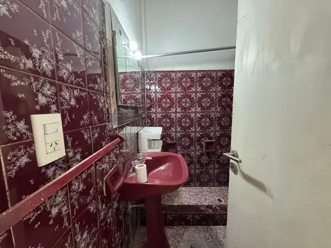 Depto Tipo Casa en Alquiler en Lomas Del Mirador, $ 550.000