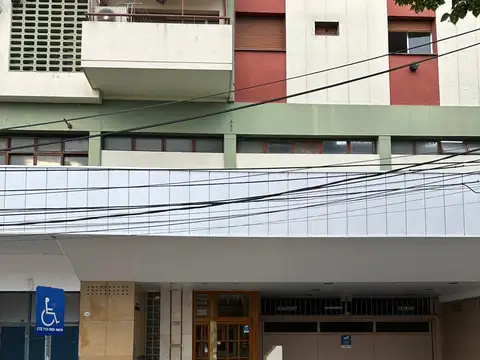 Domingo Faustino Sarmiento 1700, Piso 3