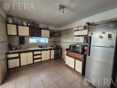 Depto Tipo Casa en Venta 50 años