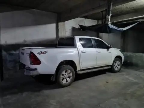 Cochera Fija  en Venta ubicado en Vicente López, G.B.A. Zona Norte, Argentina